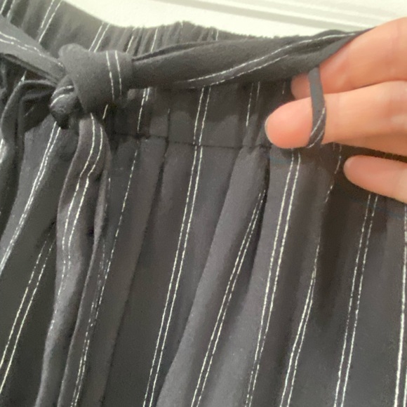 Wilfred Faun Stripe Wide Leg Black/ White Thin Stripe Tie Back Pull on pant L - Picture 13 of 16